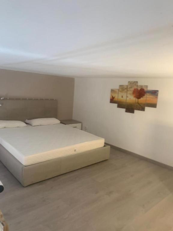 Odeon Apartment In Centro A Livorno Exteriér fotografie